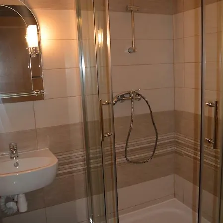 Alloggio in famiglia Sieraton I